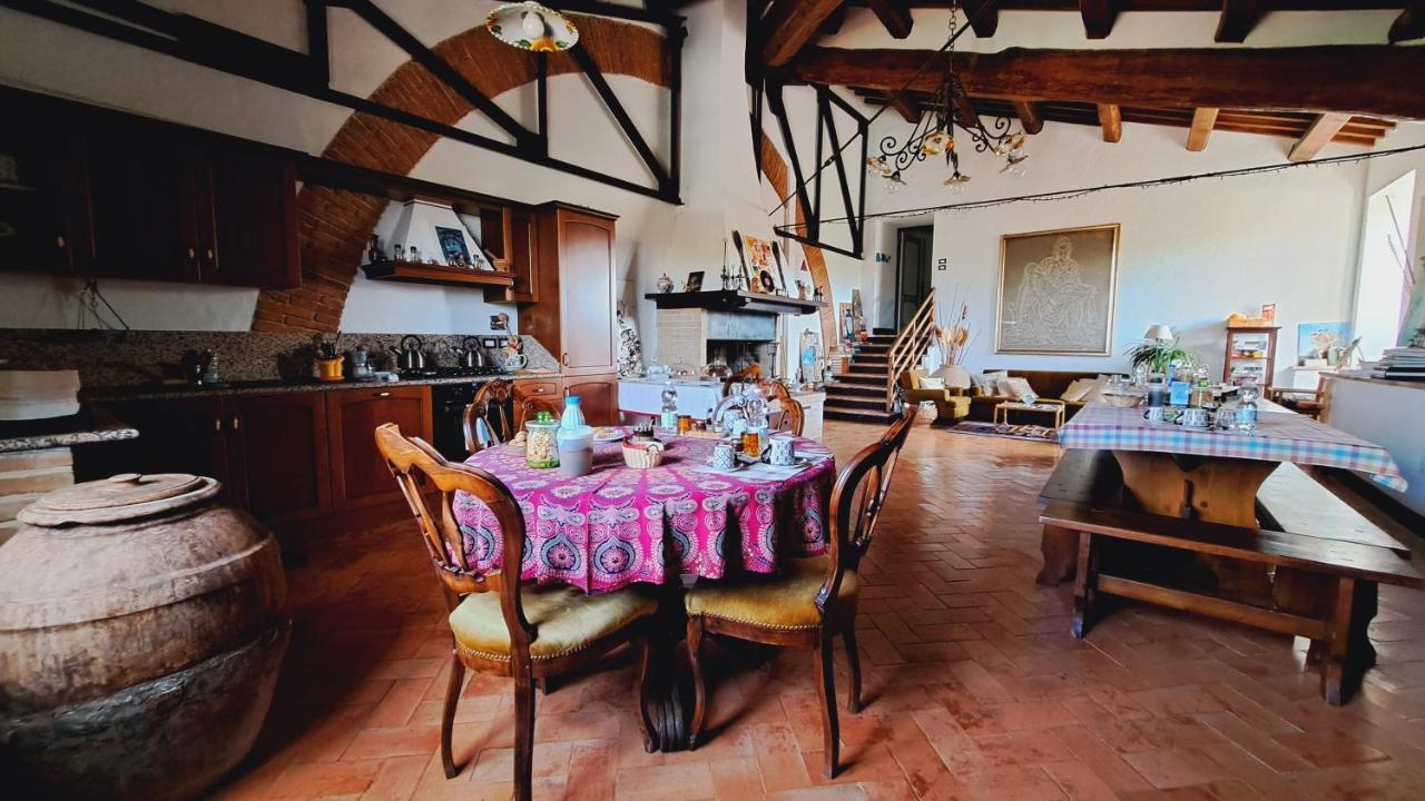 Agriturismo Abbazia Sette Frati A Casa Di Sara Pietrafitta  المظهر الخارجي الصورة