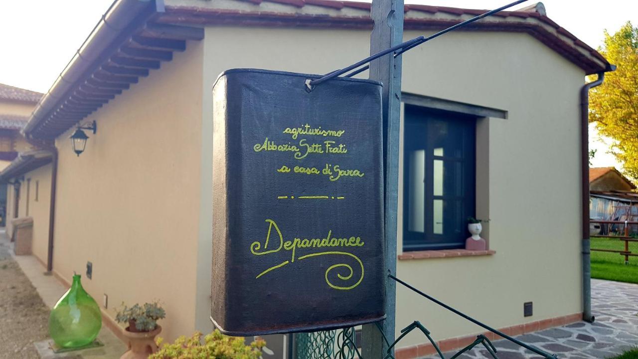 Agriturismo Abbazia Sette Frati A Casa Di Sara Pietrafitta  المظهر الخارجي الصورة