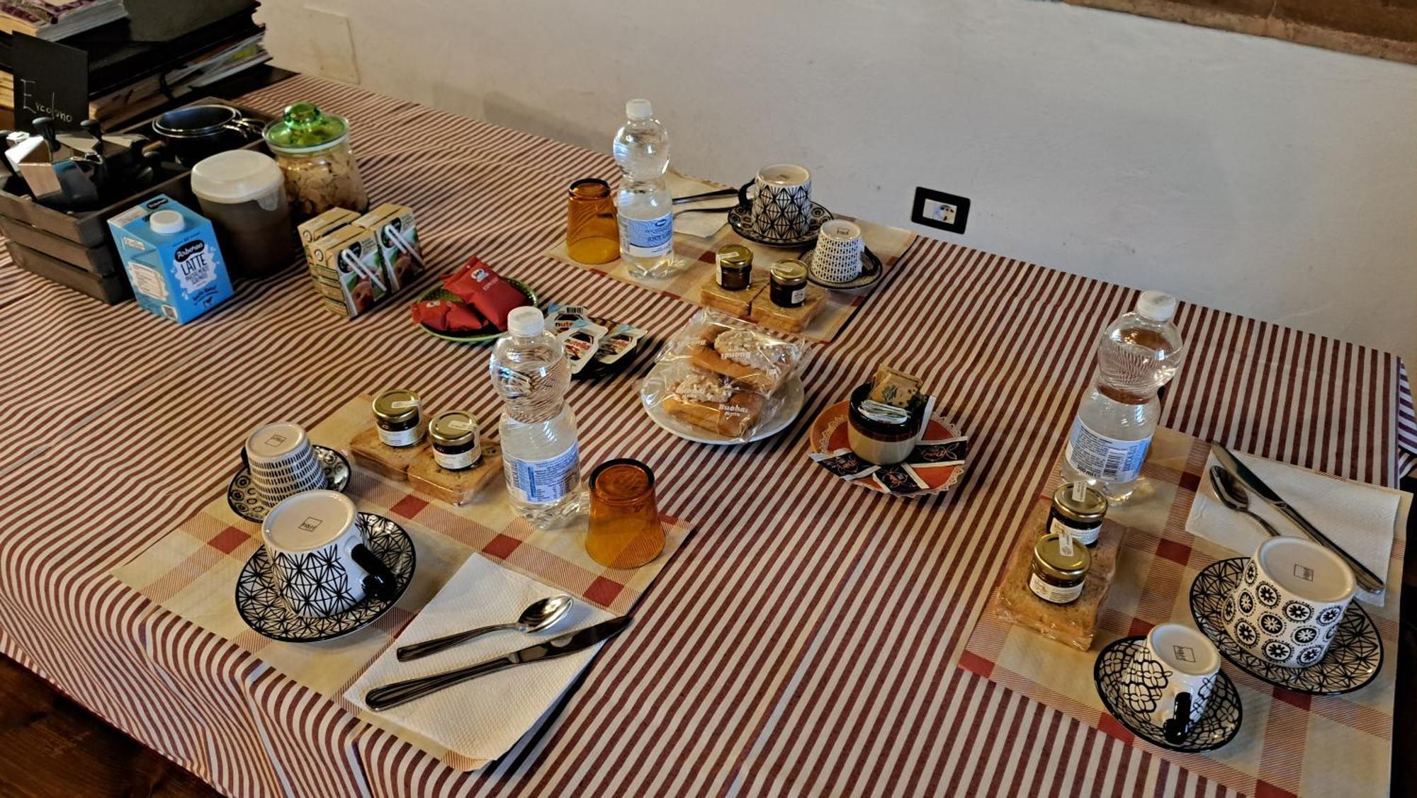 Agriturismo Abbazia Sette Frati A Casa Di Sara Pietrafitta  الغرفة الصورة